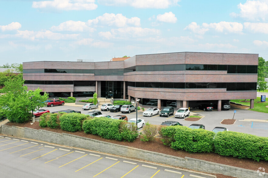 Primary Photo Of 10845 Olive Blvd, Creve Coeur Office For Lease