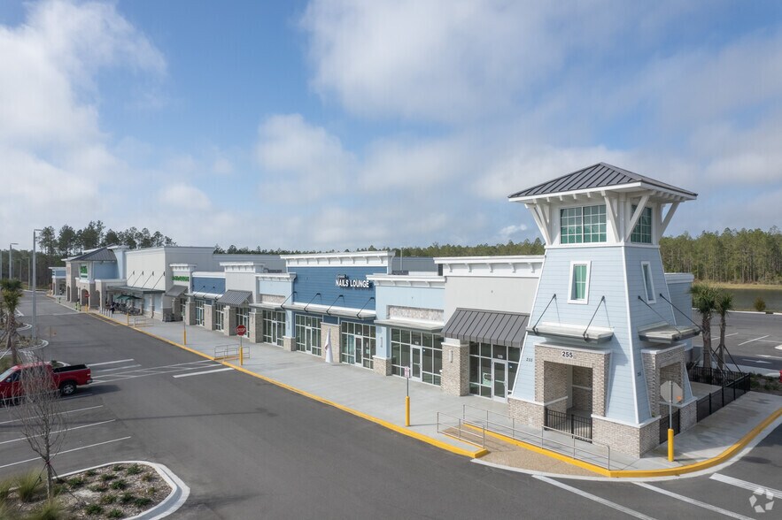 More Photos Of 205 Rivertown Shops Dr, Saint Johns Supermarket For Lease