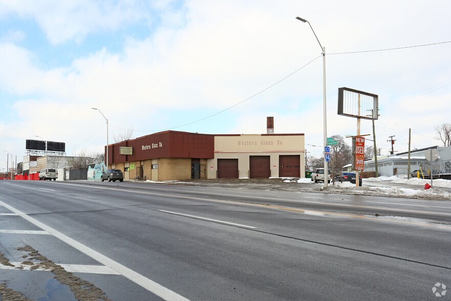 More Photos Of 5100-5110 Grand River Ave, Detroit Industrial For Sale