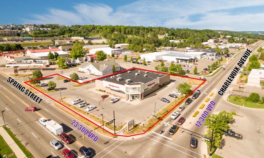 More Photos Of 710 Spring St, Petoskey Drugstore For Sale