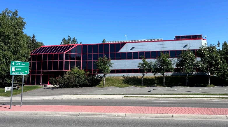 More Photos Of 1551 Lore Rd, Anchorage Office For Sale