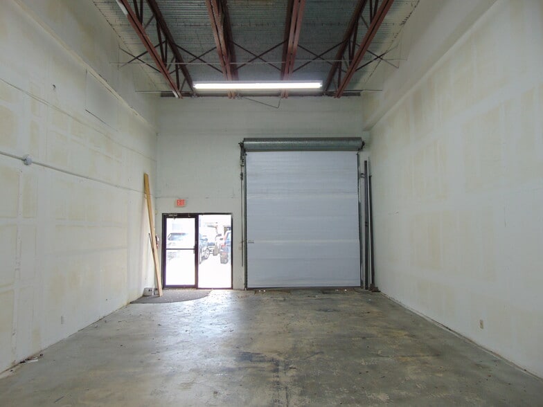 More Photos Of 3010 SW 14th Pl, Boynton Beach Flex For Sale