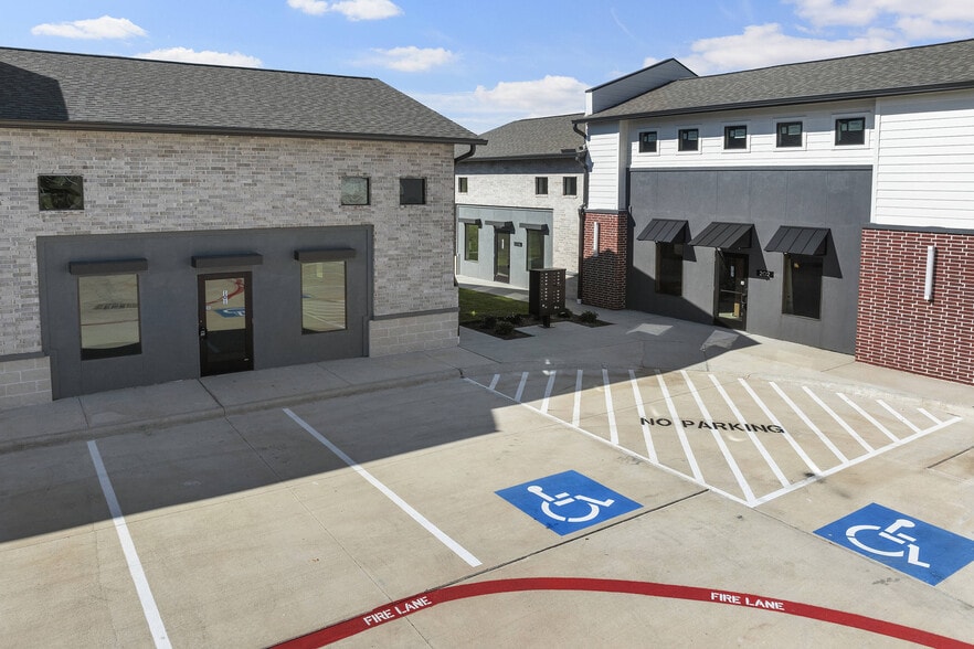 More Photos Of 11606 Westlock Dr, Tomball Medical For Sale