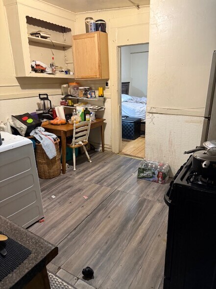 More Photos Of 876 Stuyvesant Ave, Irvington Apartments For Sale