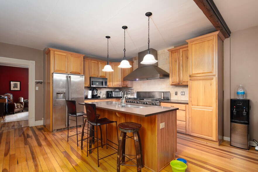 More Photos Of 6825 Old Richmond Rd, Lexington Winery Vineyard For Sale