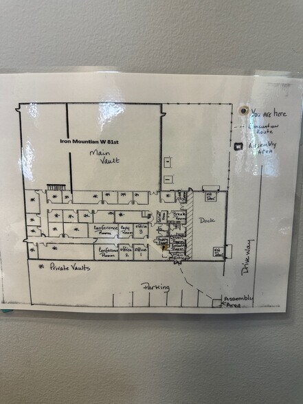 More Photos Of 5251 W 81st St, Indianapolis Warehouse For Lease