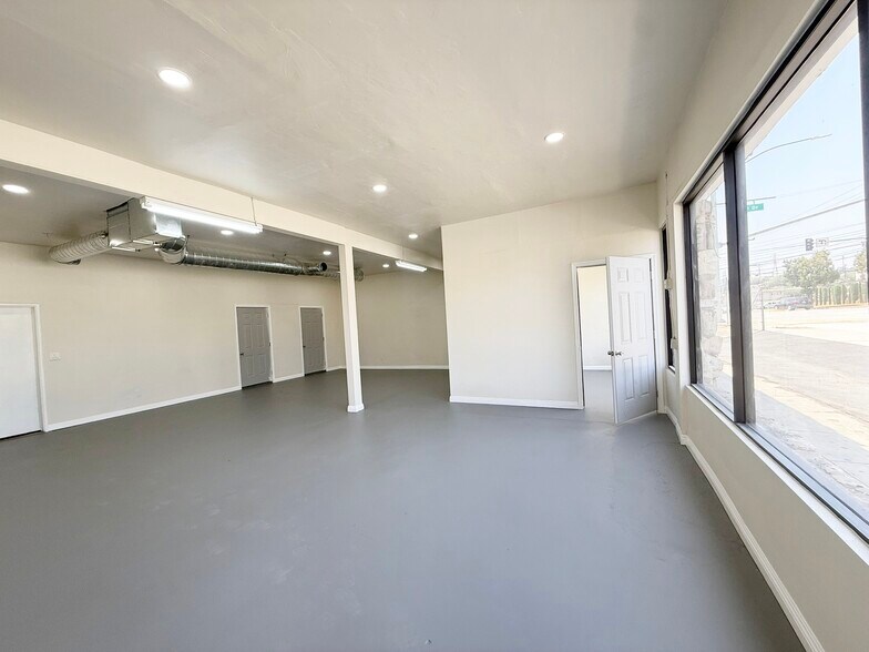 More Photos Of 1630 Potrero Grande Dr, Rosemead Freestanding For Lease