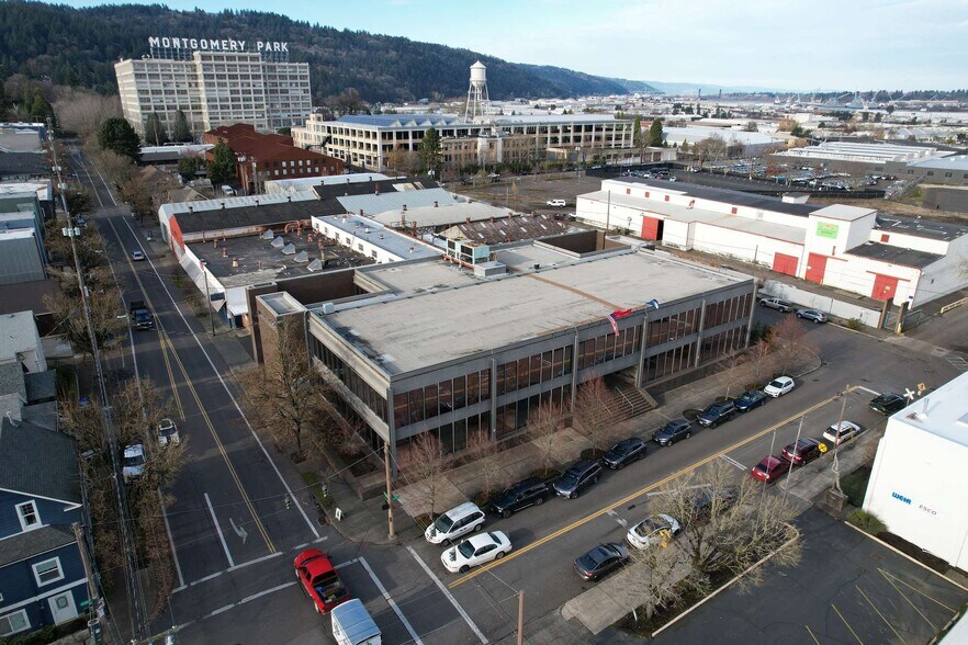 More Photos Of 2141 NW 25th Ave, Portland Office For Sale