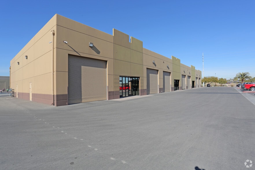 More Photos Of 3855 E Patrick Ln, Las Vegas Warehouse For Lease