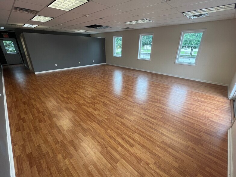 More Photos Of 1001 Route 376, Wappingers Falls Medical For Lease