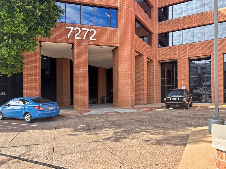 More Photos Of 7272 E Indian School Rd, Scottsdale Office For Lease