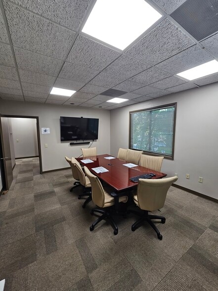 More Photos Of 1132 Hightower Trl, Atlanta Medical For Sale