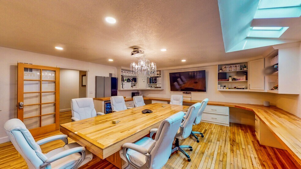 Primary Photo Of 3889 S Eastern Ave, Las Vegas Office For Sale