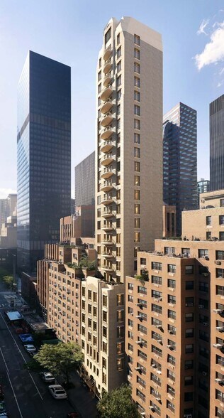 More Photos Of 146 E 56th St, New York Storefront For Sale