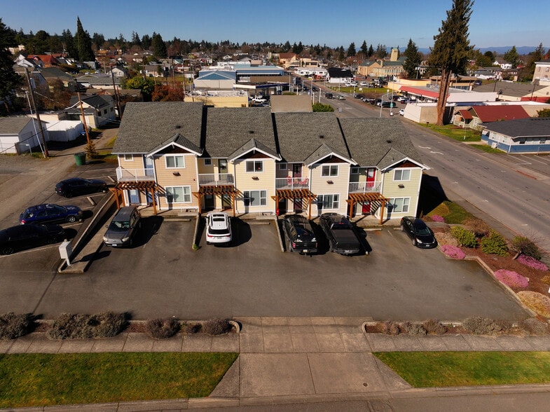 More Photos Of 808 S Chase St, Port Angeles Apartments For Sale