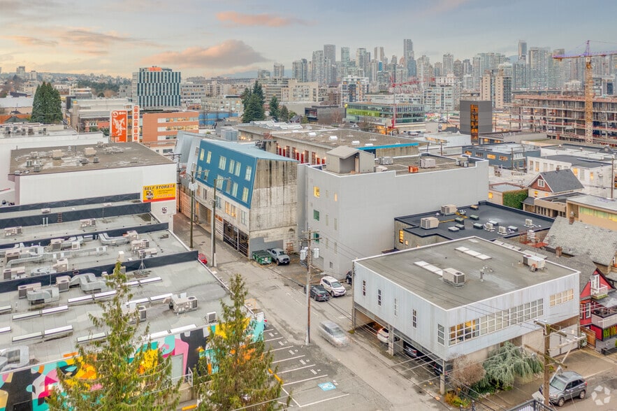 More Photos Of 138 W 6th Ave, Vancouver Flex For Sale