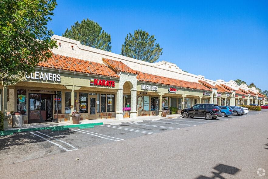 More Photos Of 270 N El Camino Real, Encinitas Storefront Retail Office For Lease