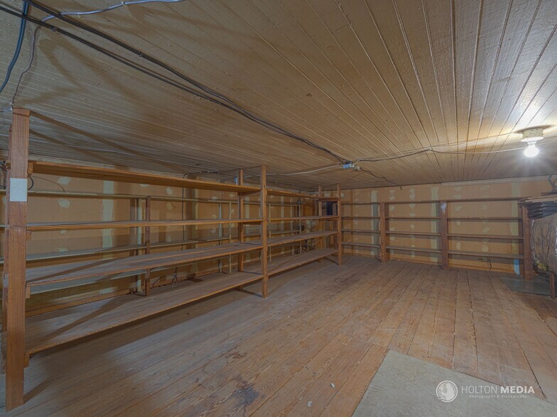 More Photos Of 1418 Newcastle St, Brunswick Storefront For Lease