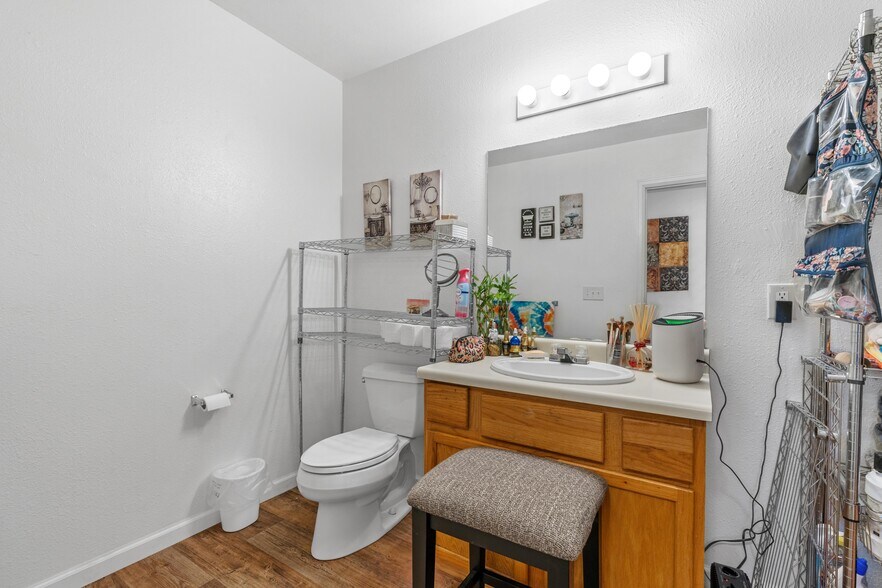 More Photos Of 1041 W 24th St, Rifle Apartments For Sale