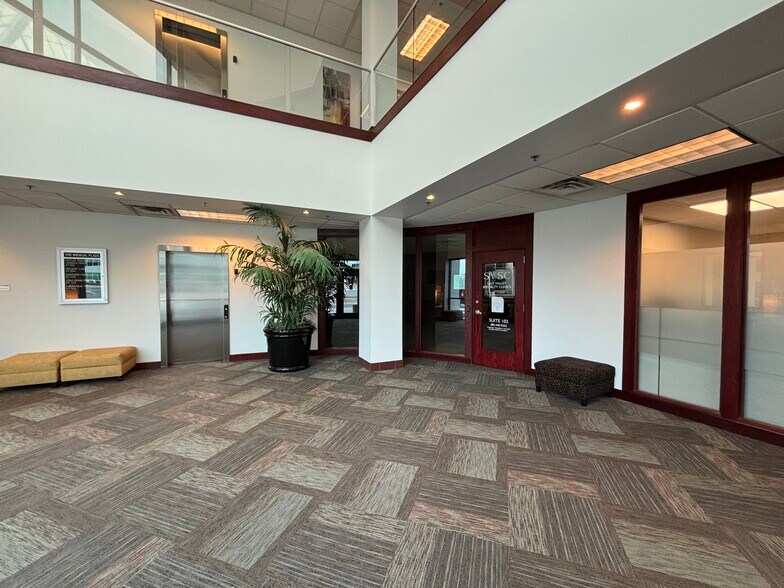 More Photos Of 6321 S Redwood Rd, Salt Lake City Office For Lease