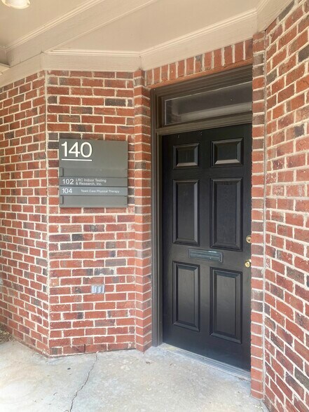 More Photos Of 140 Iowa Ln, Cary Office For Sale