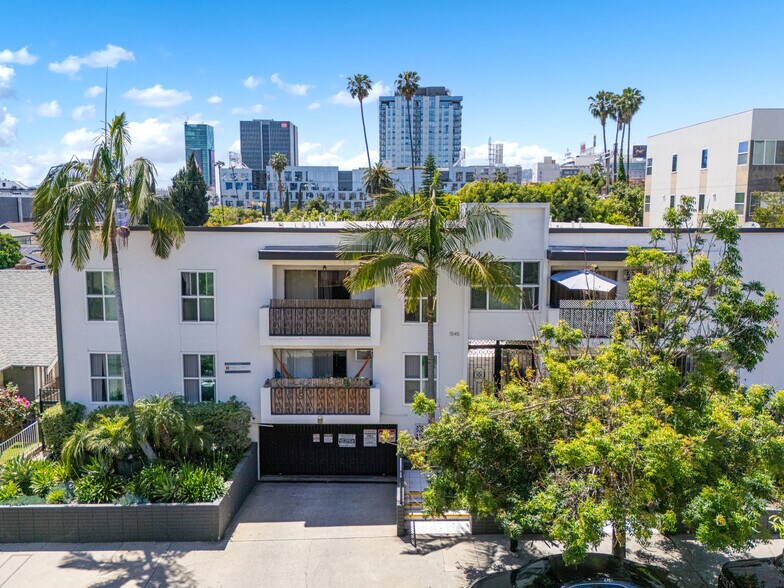 More Photos Of 1545 Gordon St, Los Angeles Multifamily For Sale