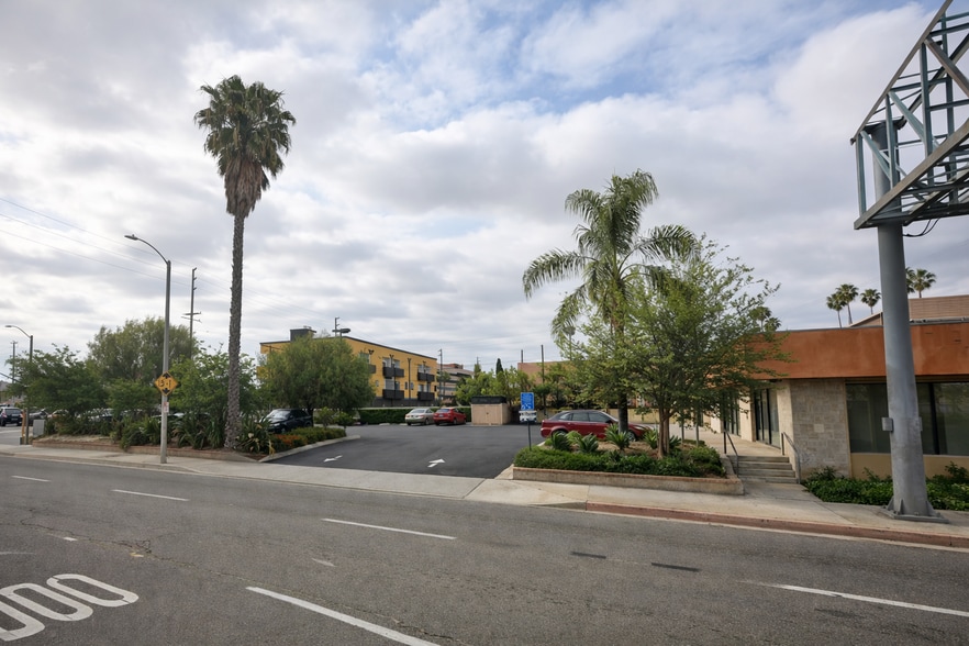 More Photos Of 940 Grand Ave, Santa Ana Unknown For Lease