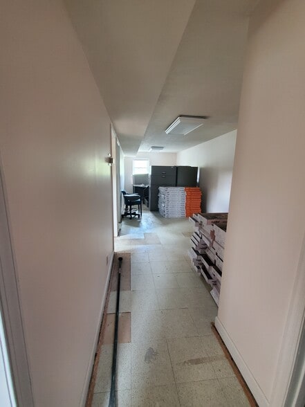 More Photos Of 715 S Shamrock Rd, Bel Air Office Residential For Sale