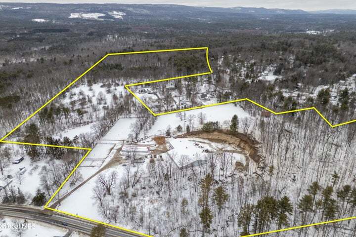 Primary Photo Of 377-379 Middle Grove Road Rd @ Route 29, Middle Grove Specialty For Sale