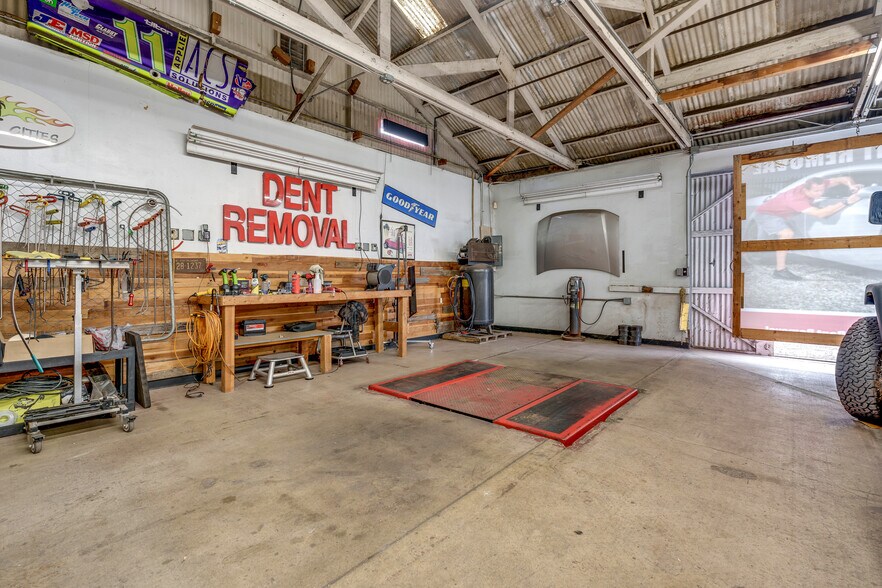 More Photos Of 7501-7511 Warner Ave, Huntington Beach Service For Sale