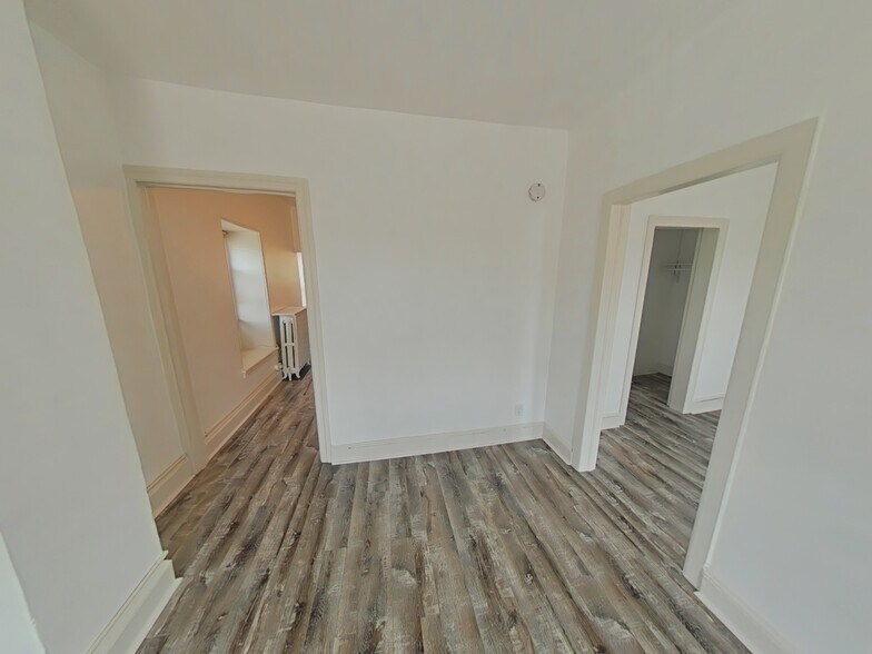 More Photos Of 201 Rochelle Ave, Philadelphia Multifamily For Sale
