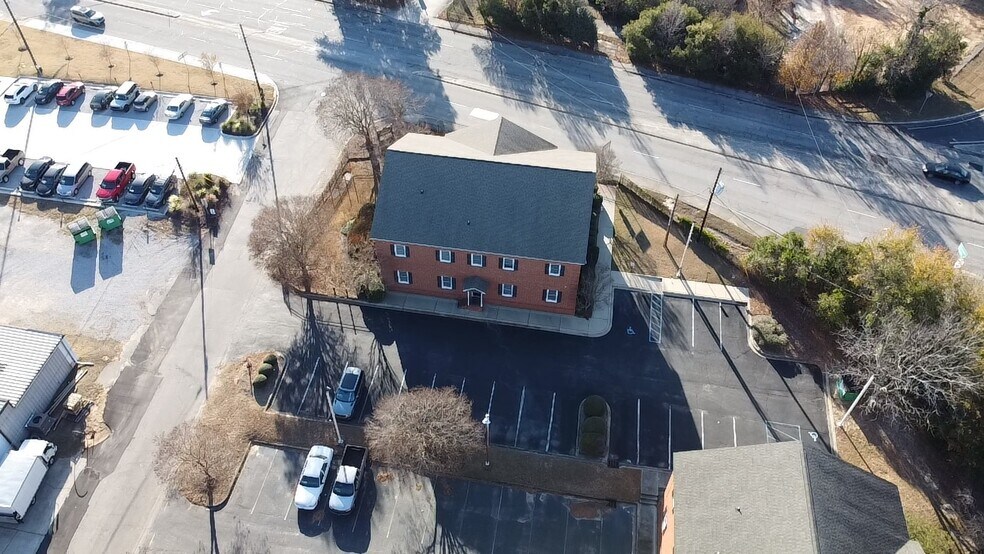 More Photos Of 150 N 9th St, West Columbia Office For Sale