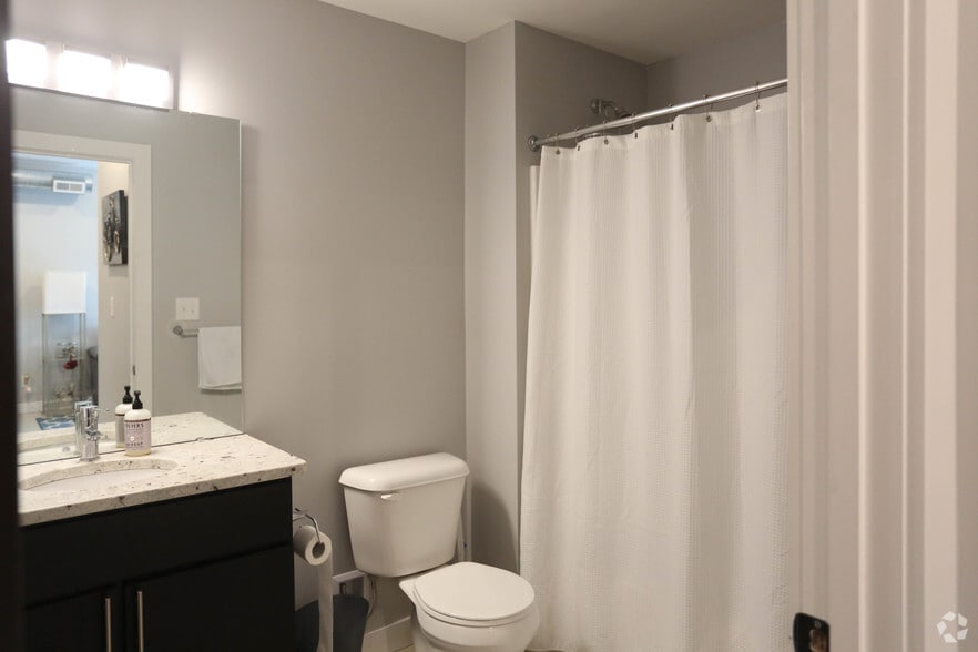 More Photos Of 4321 Manchester Ave, Saint Louis Apartments For Sale