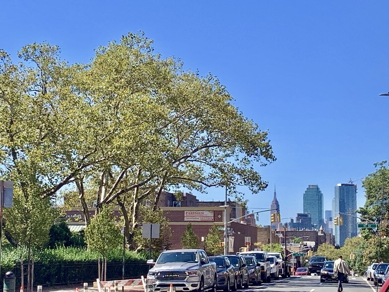 More Photos Of 52-12 Roosevelt Ave, Woodside Apartments For Sale