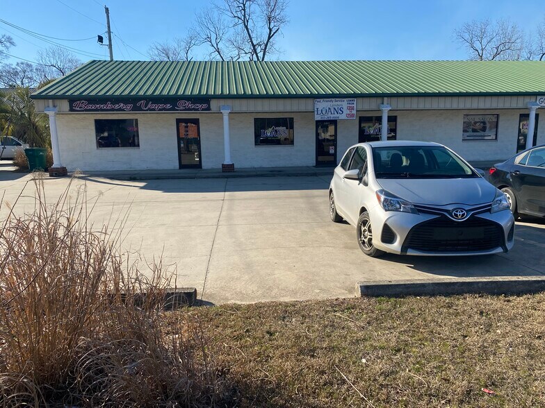 More Photos Of 3486-3490 Main Hwy, Bamberg Storefront Retail Office For Lease