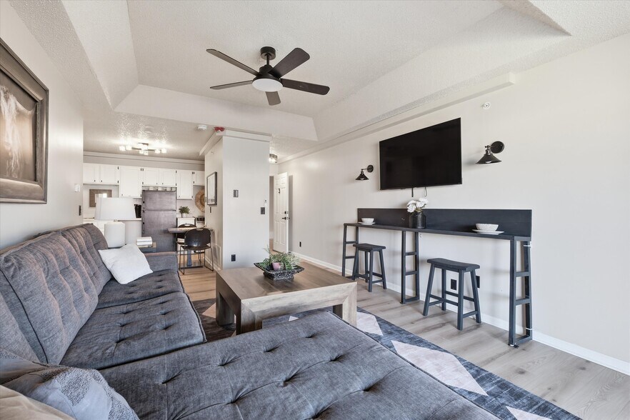 More Photos Of 107 Amity st, Louisburg Hotel For Sale