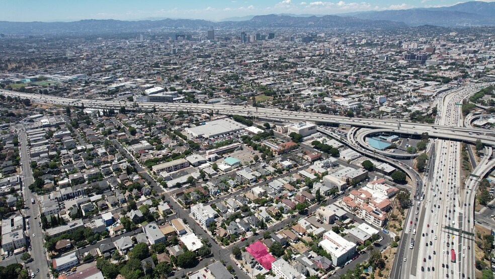More Photos Of 1978 Bonsallo Ave, Los Angeles Apartments For Sale