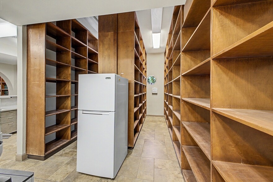 More Photos Of 930 E Osborn Rd, Phoenix Office For Sale