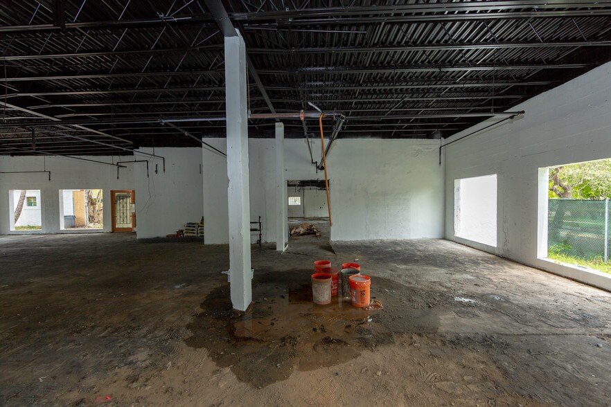 More Photos Of 4900 NE 2nd Ave, Miami Freestanding For Lease