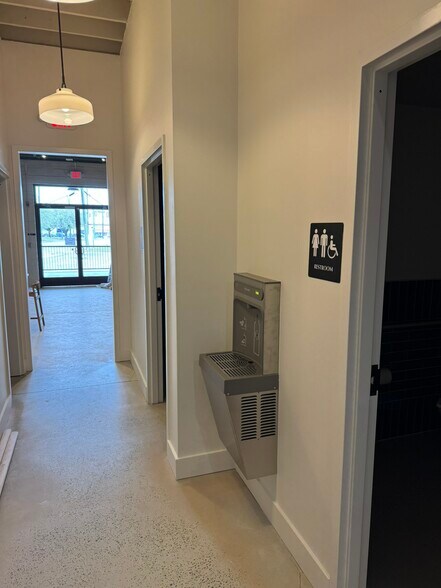 More Photos Of 1080 Third St, Macon-Bibb Coworking Space