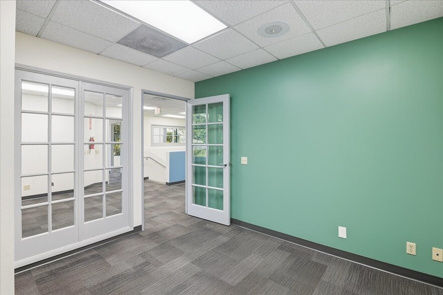 More Photos Of 12 Mauchly, Irvine Office Residential For Sale