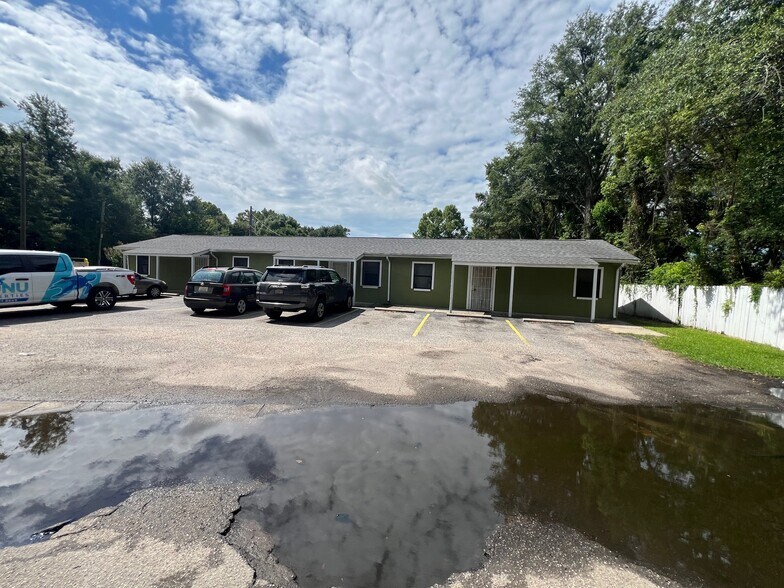 More Photos Of 1763 Old Canal St, Mobile Apartments For Sale