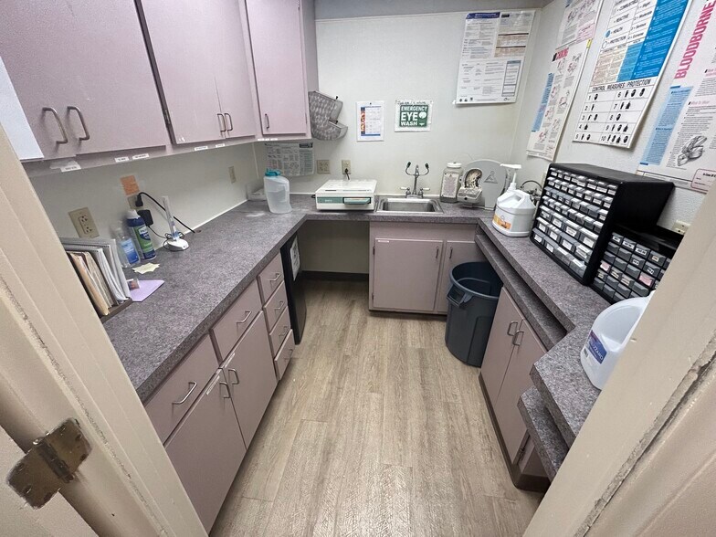 More Photos Of 149 Market St, Lowell Medical For Sale