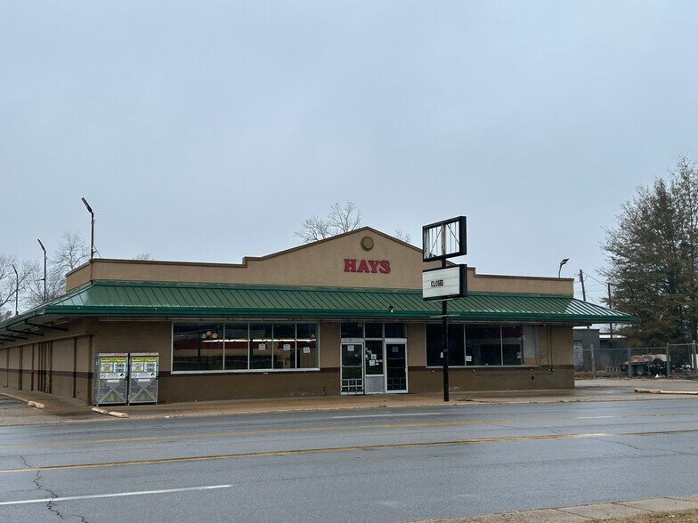 Primary Photo Of 115 Falls Blvd S, Wynne General Retail For Sale