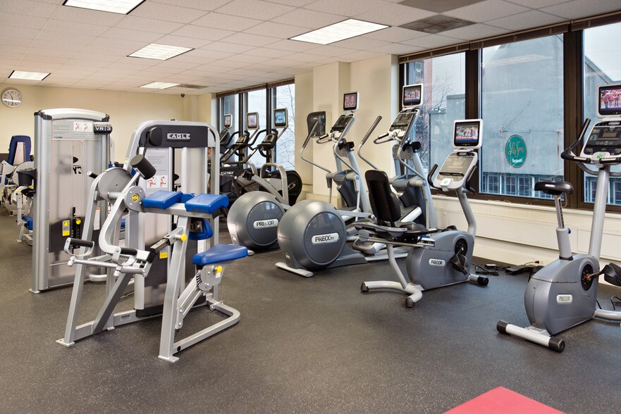 More Photos Of 54 State St, Albany Office For Lease