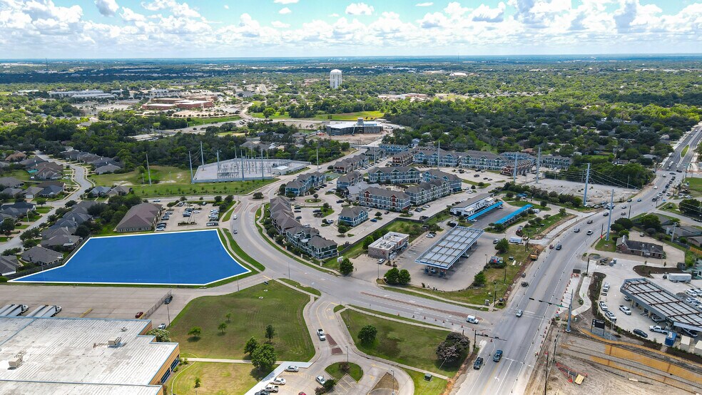 More Photos Of 2735 Nash St, Bryan Unknown For Lease