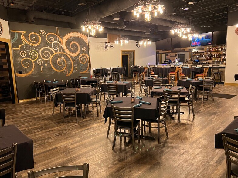 More Photos Of 100 S Main St, Saukville Restaurant For Sale