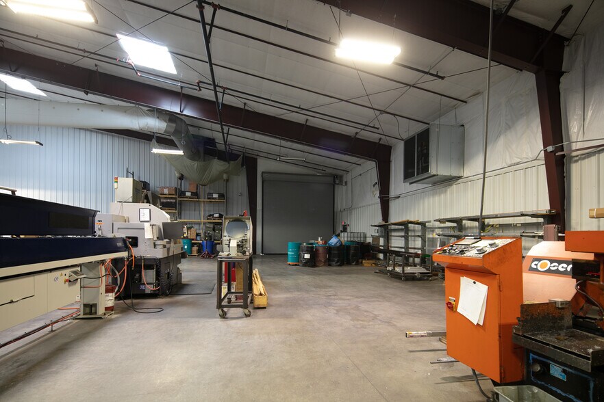 More Photos Of 1805 Fortune Dr, Winchester Warehouse For Sale