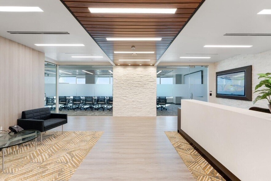 More Photos Of 500 W Cypress Creek Rd, Fort Lauderdale Unknown For Lease