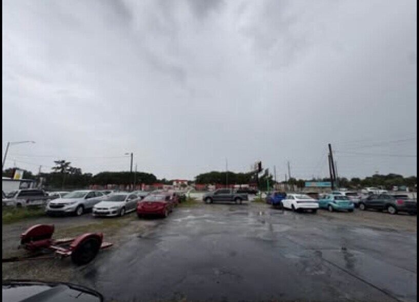 More Photos Of 575 N US Highway 17 92, Longwood General Retail For Sale